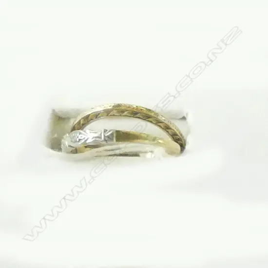 TWO 18CT GOLD RINGS (5.2gm)