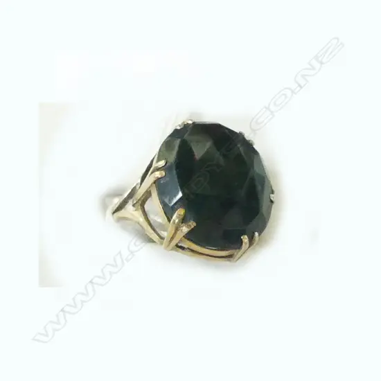 9CT GOLD AND BLOODSTONE RING