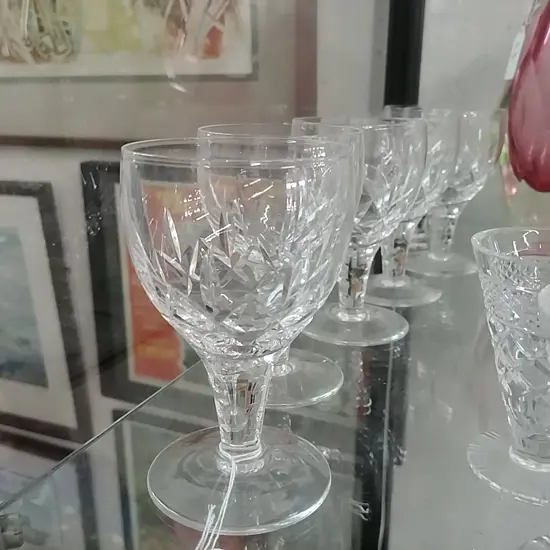 6 CRYSTAL GLASSES