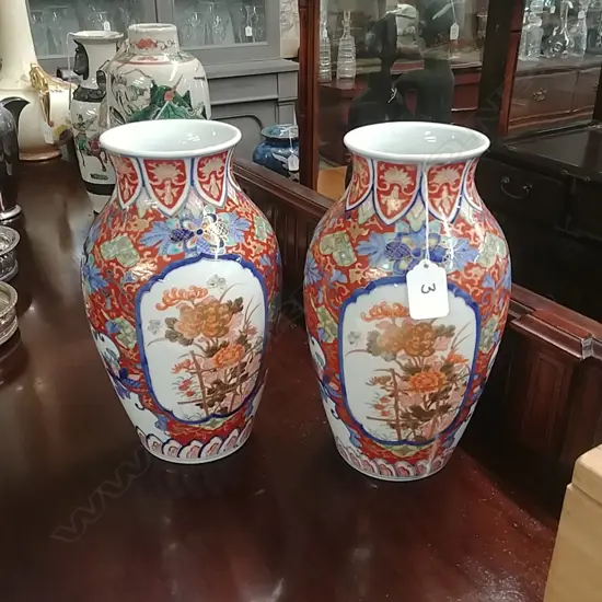 PR IMARI VASES