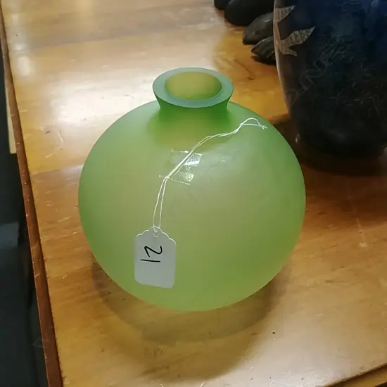 GREEN ART GLASS VASE