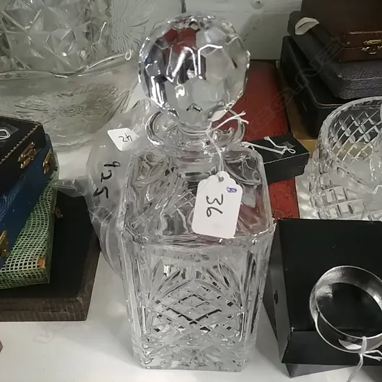 BOXED ROYAL ALBERT CRYSTAL DECANTER 