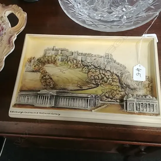 RELIEF PLAQUE - EDINBURGH CASTLE