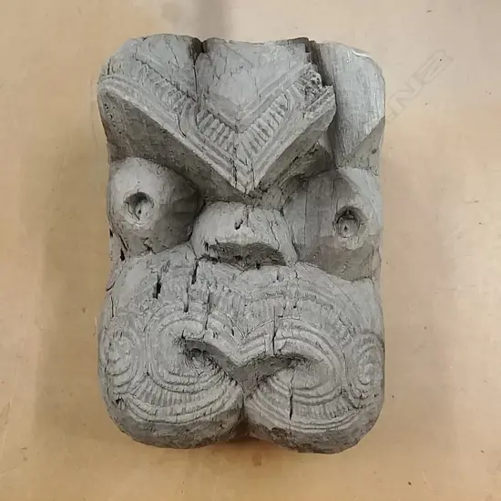 OLD MAORI CARVED WOOD GABLE MASK