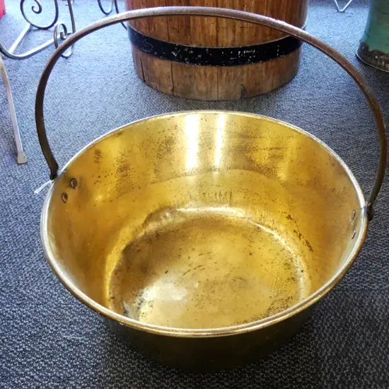 LARGE BRASS PRESERVING PAN