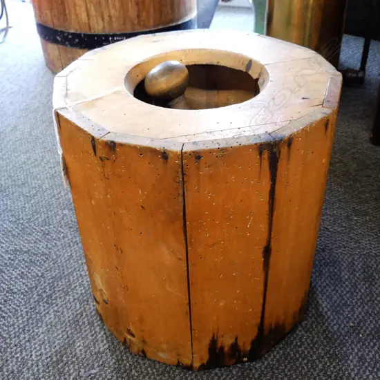 BUTTER CHURN HAND USE