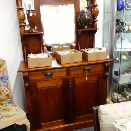 KAURI MIRROR BACK SIDEBOARD