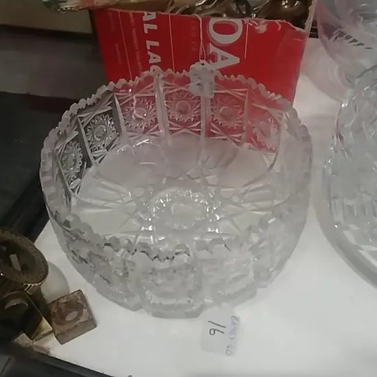 HAND CUT CRYSTAL BOWL