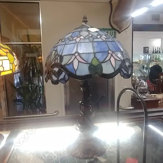 TIFFANY STYLE LAMP LEADLIGHT SHADE