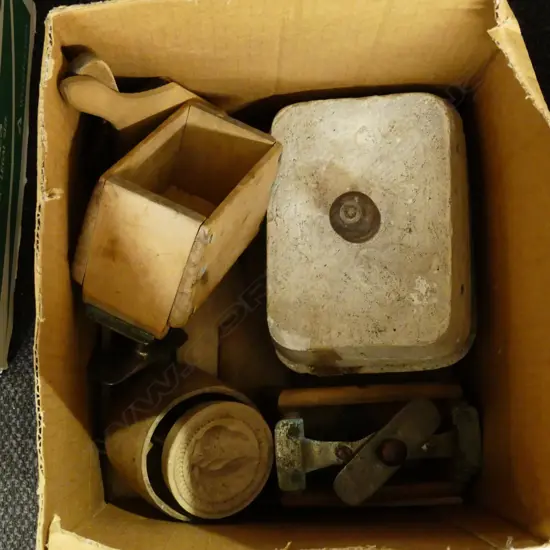 ANTIQUE BUTTER MAKING ITEMS. 9 BUTTER PATS, 2 BUTTER PRESSES, 2 BUTTER STAMPS. VARY RARE BUTTER COOLER