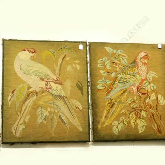 PR LG ANTIQUE PARROT TAPESTRIES, 58 X 70CM