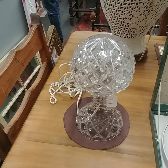 CRYSTAL LAMP