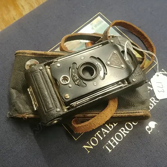 CASED VINTAGE CAMERA