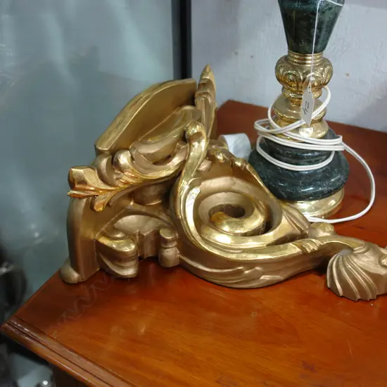 GILT WOOD BRACKET