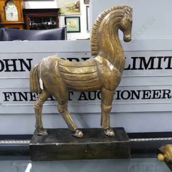 GILDED HORSE ORNAMENT