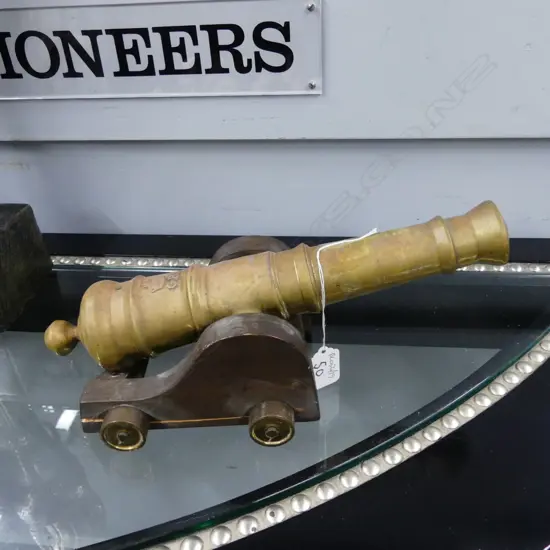 BRASS MINIATURE CANNON