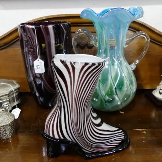 2 ART GLASS VASES +SHOE