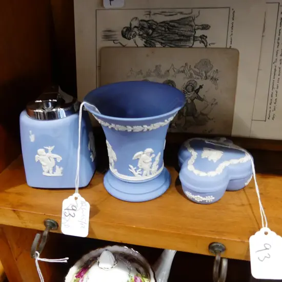 W/WOOD J/WARE VASE/LIGHTER+TRINKET BOX