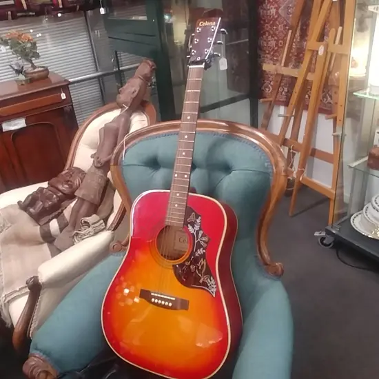 1980S ACOUSTIC GUITAR