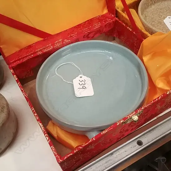 CHINESE CELADON SHALLOW DISH BRUSH WASHER