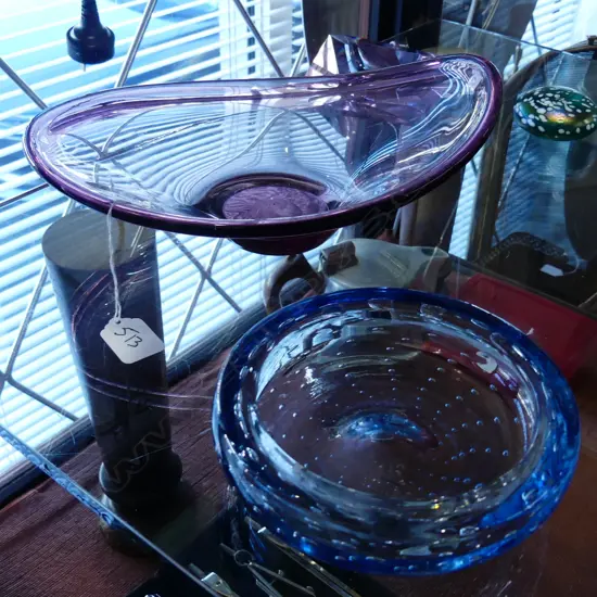 4 PCS OF ART GLASS