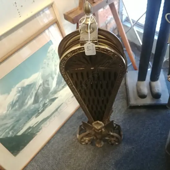 METAL COMPACT FIRE SCREEN