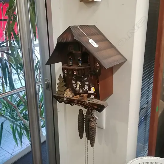 CUCKOO CLOCK 