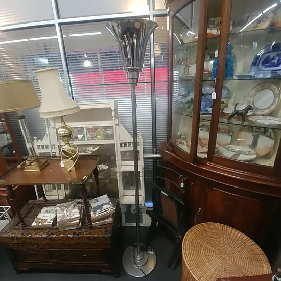 LG DECO STYLE SILVER STANDING LAMP