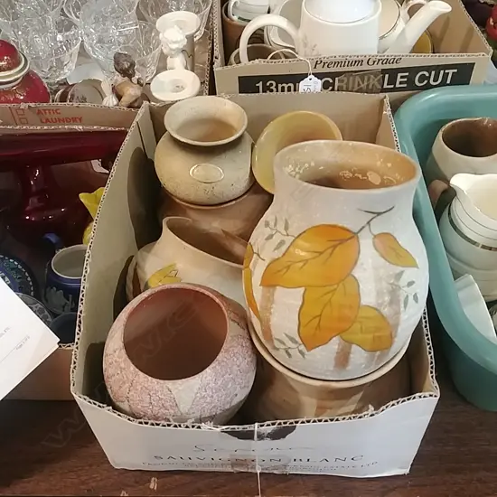 LOT ASST SALISBURY WARE ETC