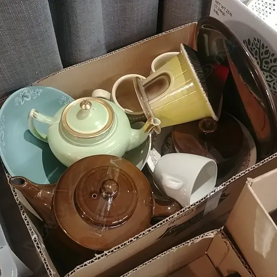 ASST TEMUKA+C/LYNN TABLE WARE