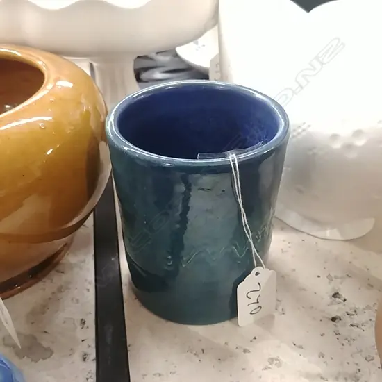 OLIVE JONES CYLINDRICAL VASE