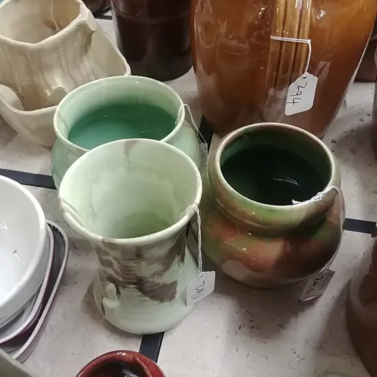 C/LYNN VASES X 3