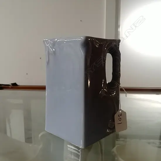 TEMUKA WARE NEECO JUG