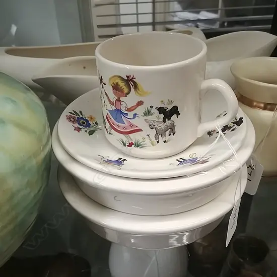 KELSTON POTTERIES NURSERY RHYMES X 4