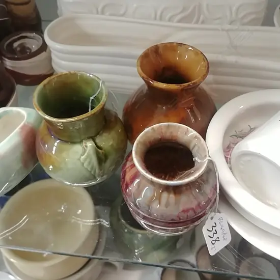 C/LYNN TRICKLE GLAZE VASES x 3