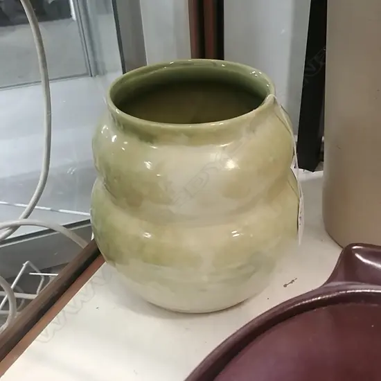 C/LYNN GREEN GLAZE VASE