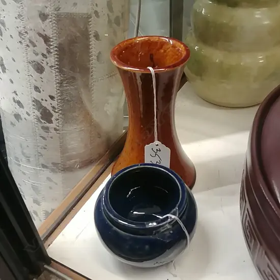LUKE ADAMS SQUAT VASE + ONE