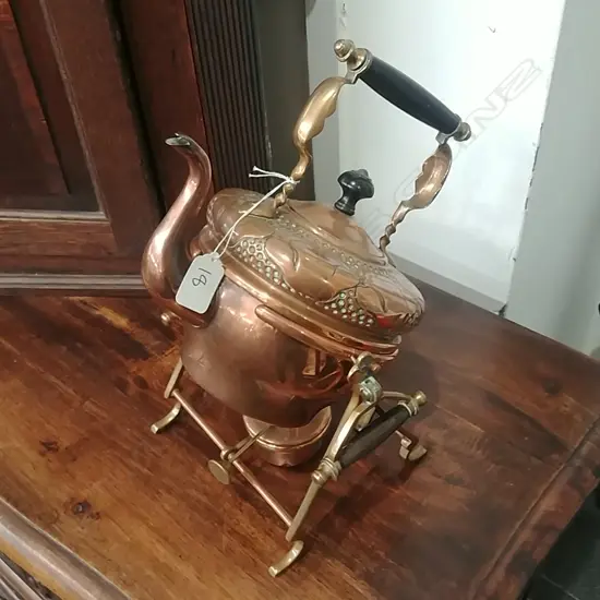 ARTS & CRAFTS SPIRIT KETTLE