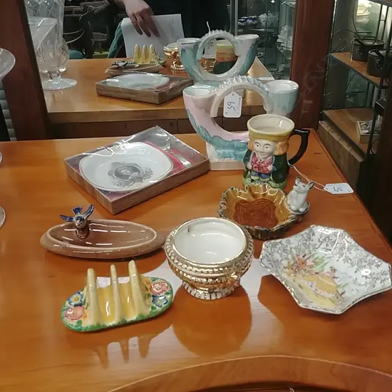 ASSORTED CHINE X 8 - WADE/TEA JUG,CROWN DEVON ETC