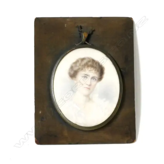 An early 20thC portrait miniature of a young woman