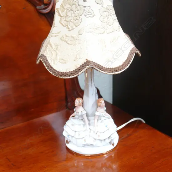SMALL GERMAN CHINA LAMP