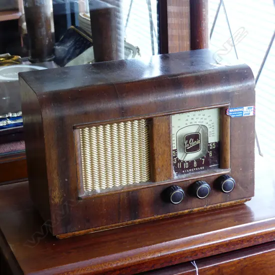 LA GLORIA VINTAGE RADIO, WORKING