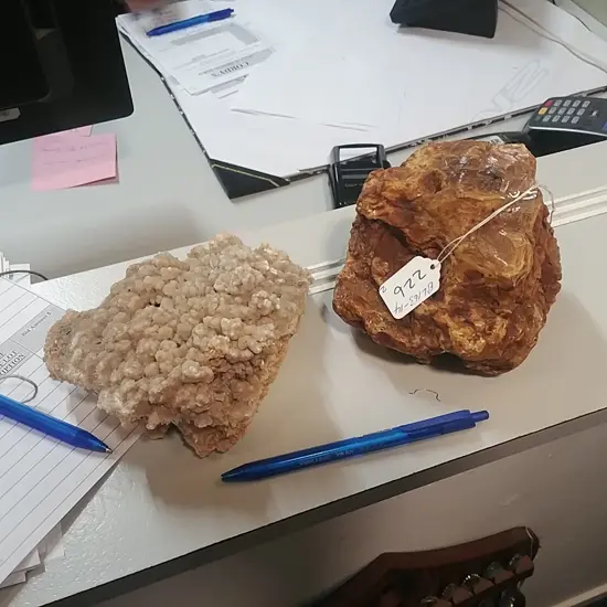 KAURI GUM BOULDER & CRYSTAL SPECIMEN