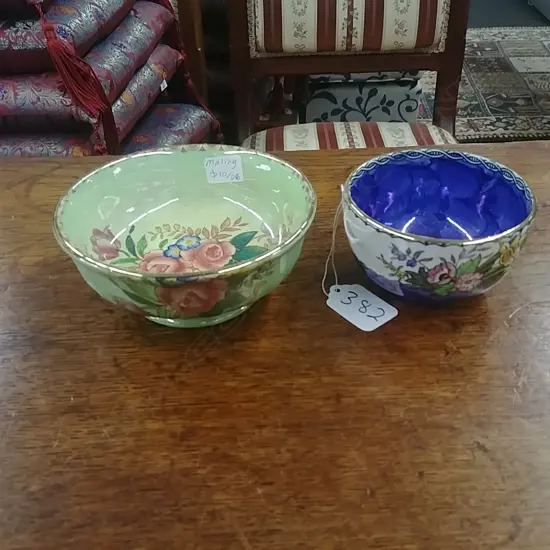 2 MALING BOWLS