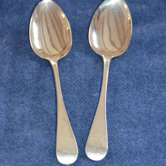 PAIR OF SILVER DESSERT SPOONS 1821