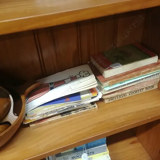 VINTAGE NZ COOKBOOKS