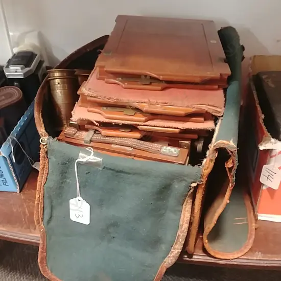 BAG OF BOX CAMERA SLIDES & LENSES