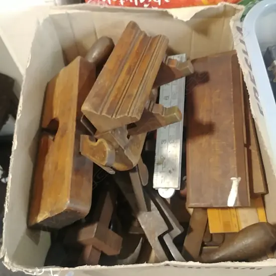 BOX WOOD PLAINS CHISELS ETC