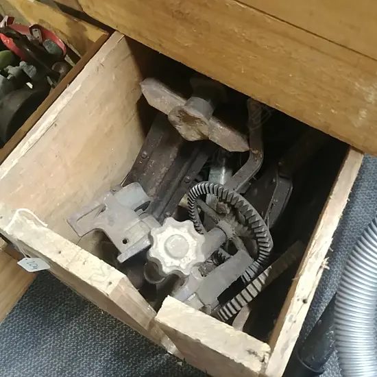 BOX JACKS HAND TOOLS