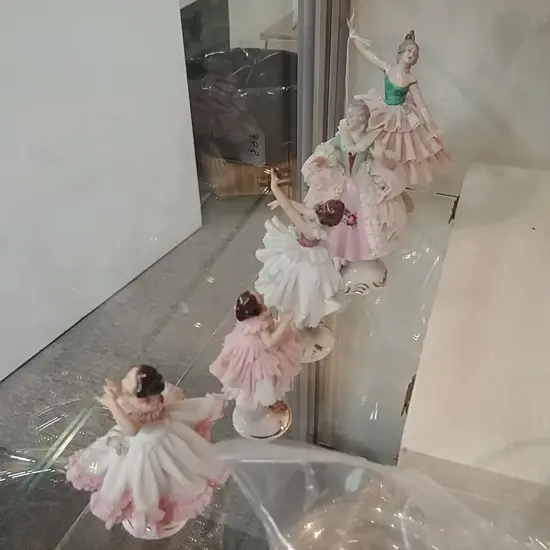 5 DRESDEN  FIGURINES